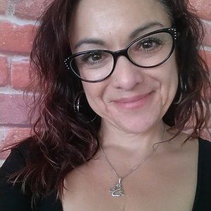 Meet your Posher, Dani